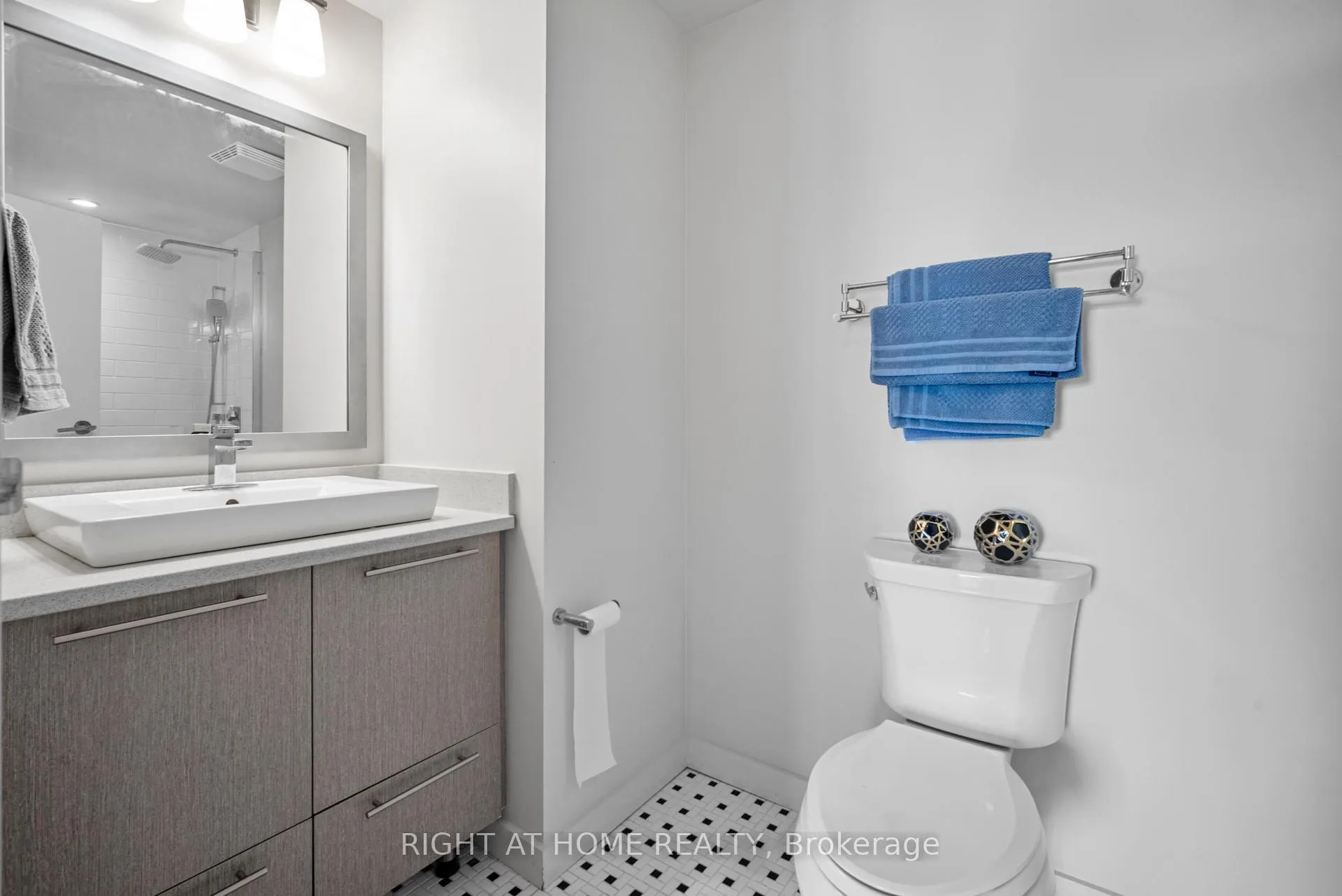 Photo 19 of Unit 802, 555 Anand Private, Ottawa, Riverside Park South — HOMEH