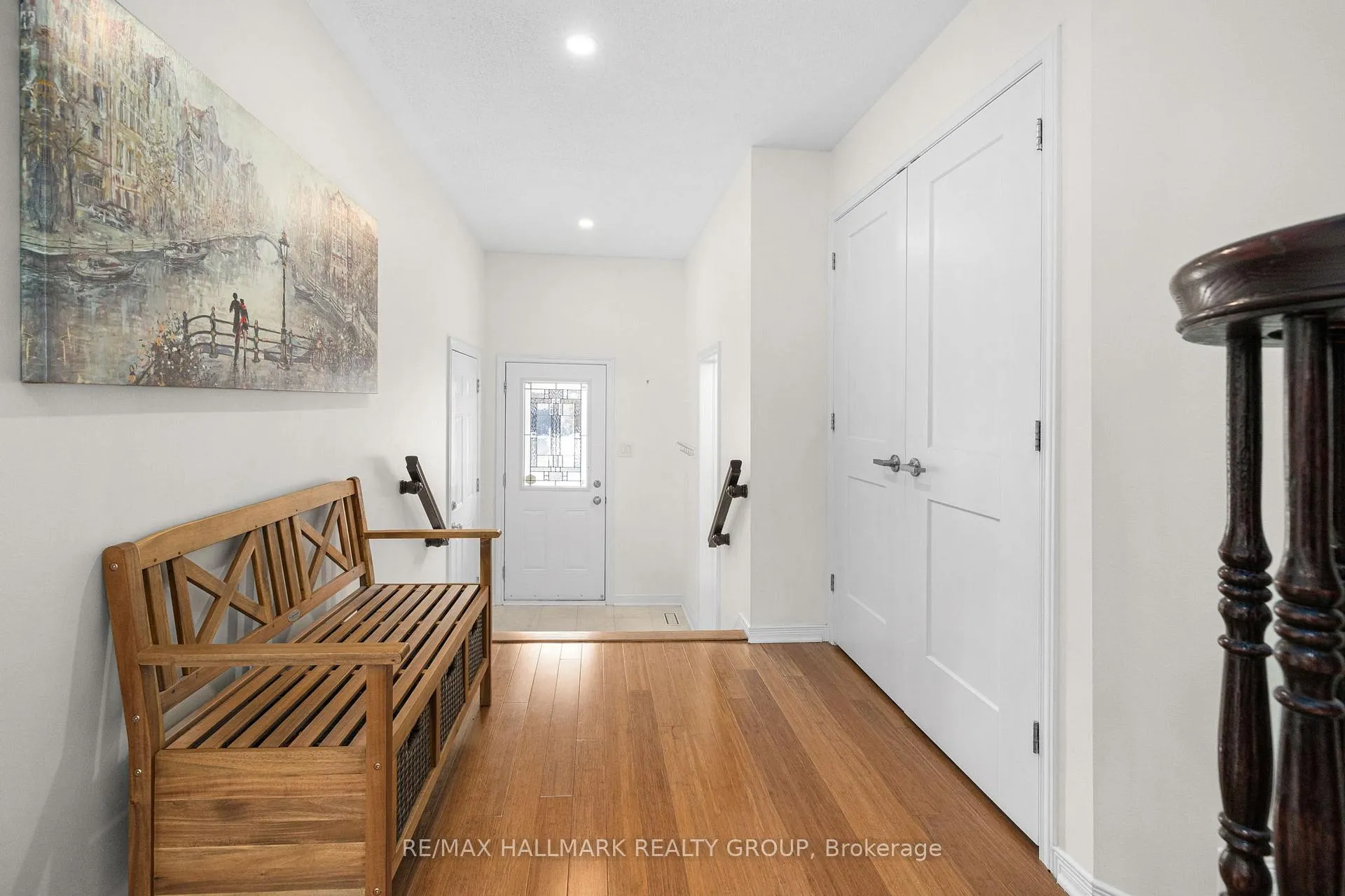 Photo 3 of 287 Monaco Place, Ottawa, Avalon East — HOMEH