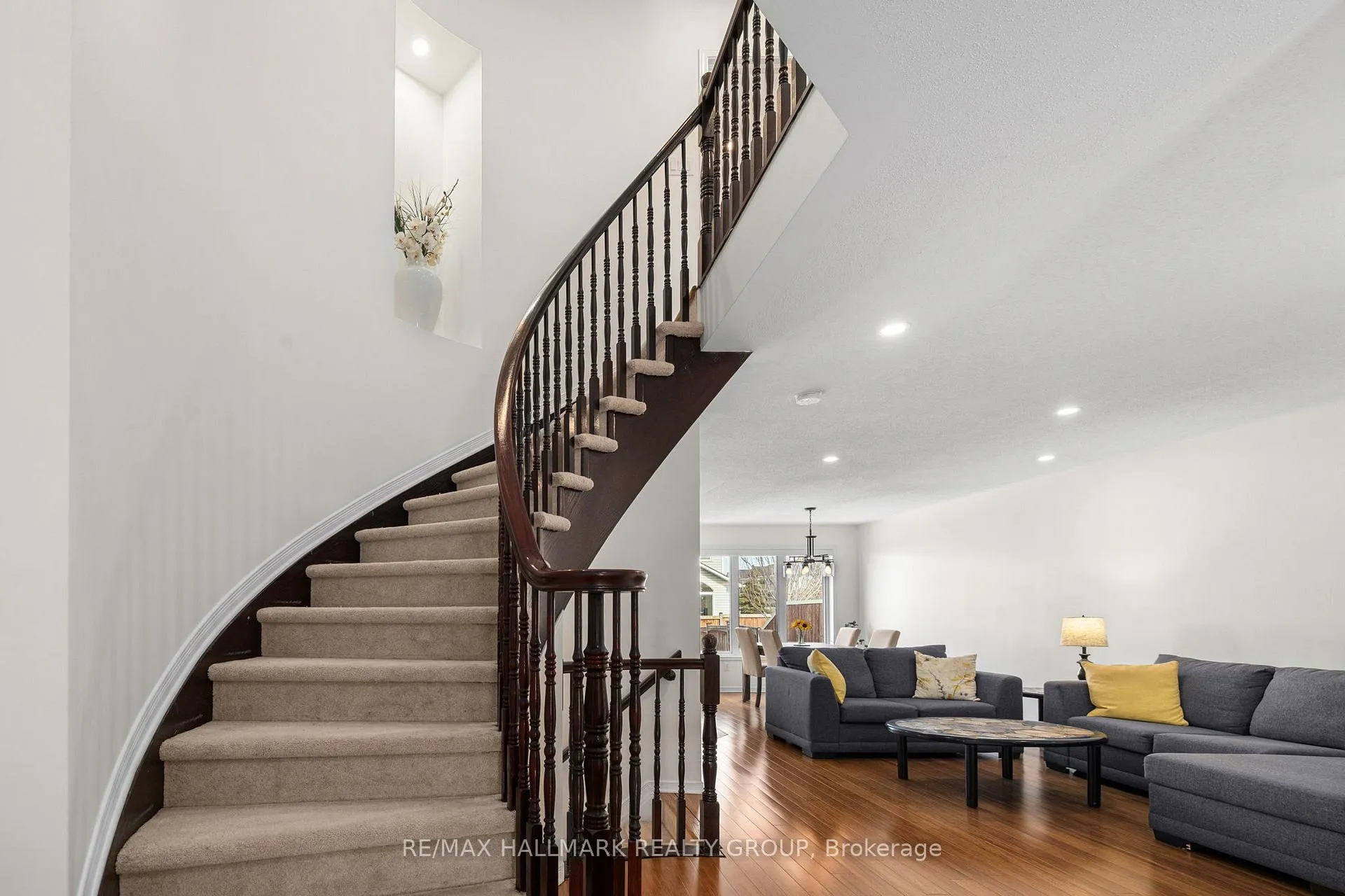 Photo 6 of 287 Monaco Place, Ottawa, Avalon East — HOMEH