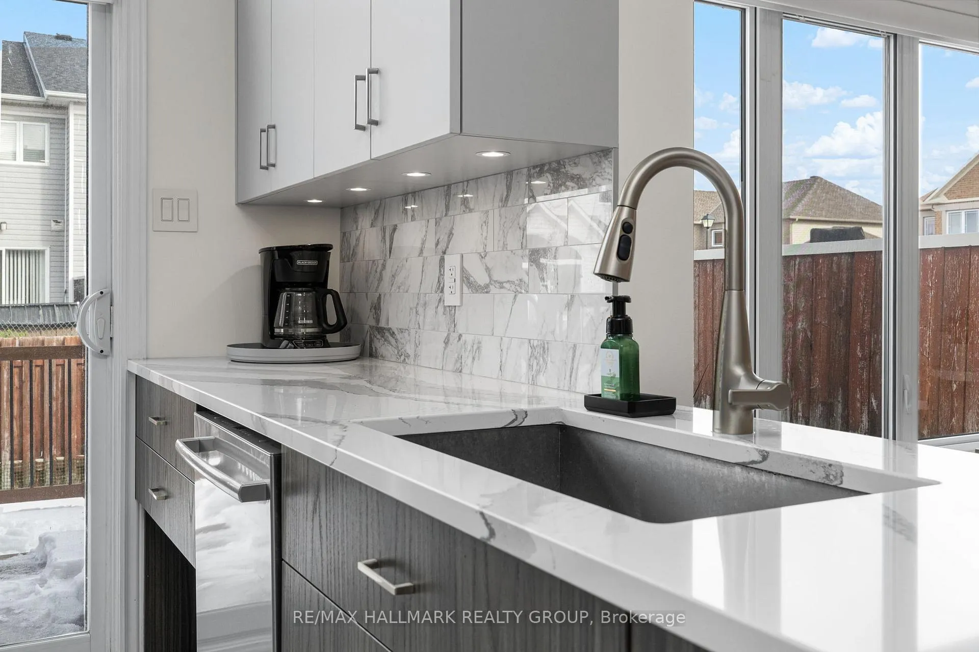 Photo 16 of 287 Monaco Place, Ottawa, Avalon East — HOMEH