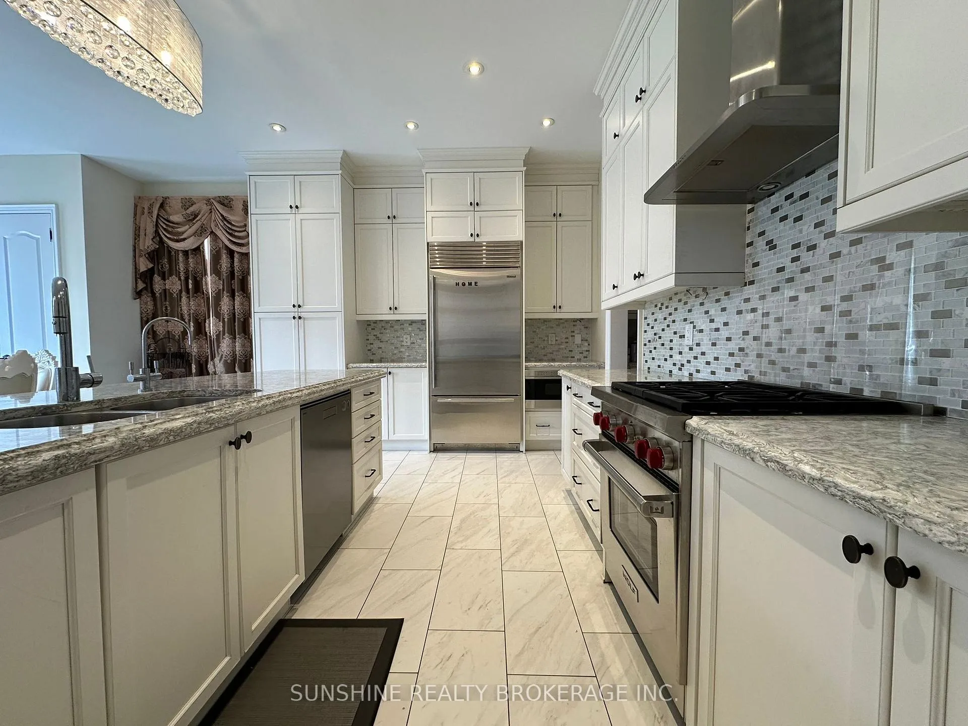 Photo 5 of 10 Tralee Court, Markham, Angus Glen — HOMEH
