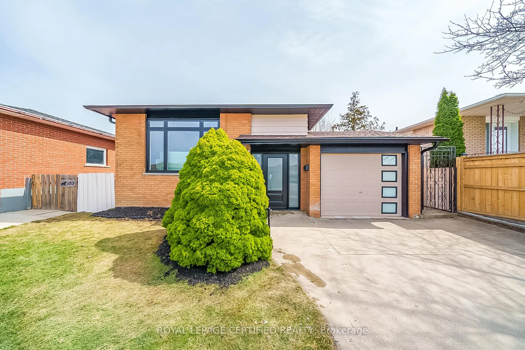Photo 1 of 178 Marcella Crescent, Hamilton, Gershome — HOMEH
