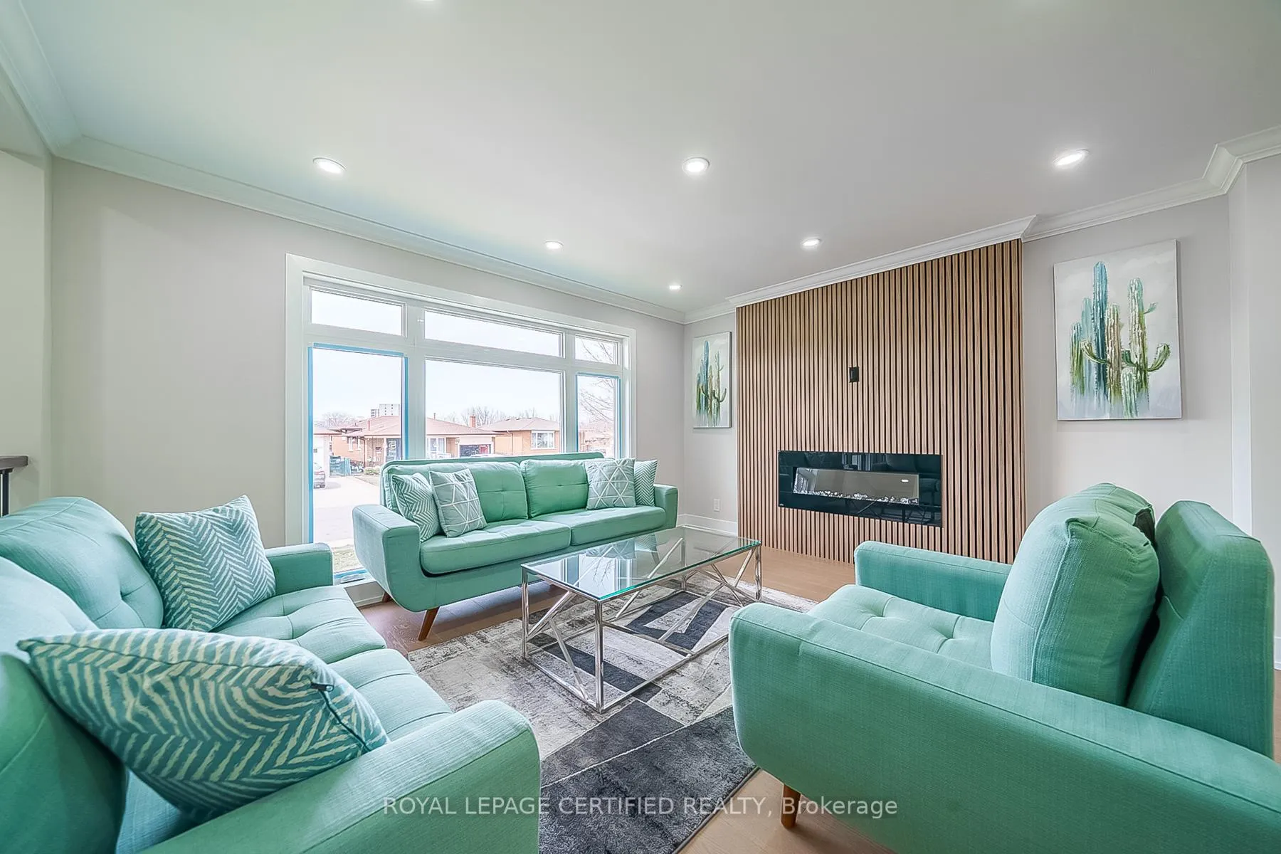 Photo 15 of 178 Marcella Crescent, Hamilton, Gershome — HOMEH