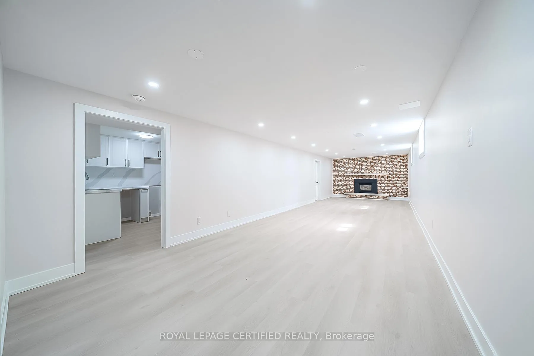 Photo 30 of 178 Marcella Crescent, Hamilton, Gershome — HOMEH