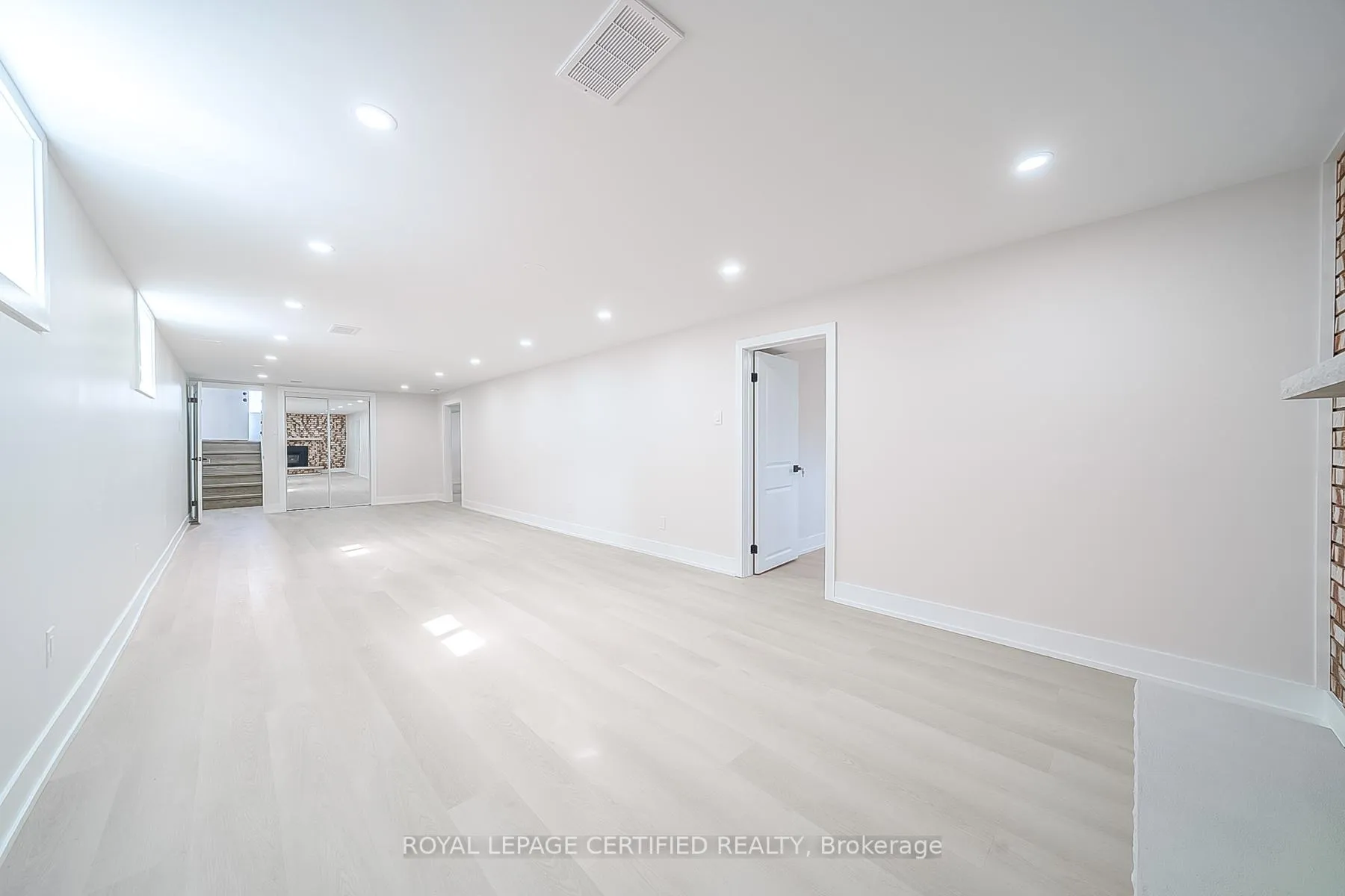 Photo 33 of 178 Marcella Crescent, Hamilton, Gershome — HOMEH