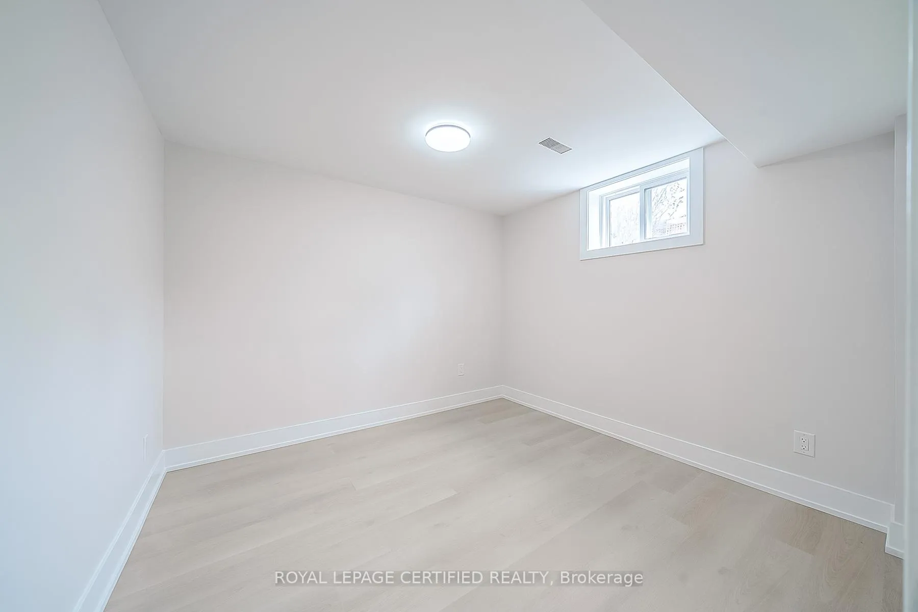 Photo 35 of 178 Marcella Crescent, Hamilton, Gershome — HOMEH