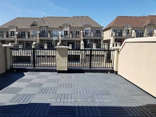 Photo 6 of 30 Campobello Street, Vaughan, Patterson — HOMEH