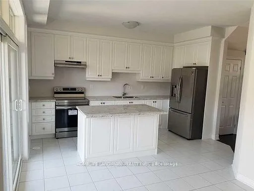 Photo 9 of 30 Campobello Street, Vaughan, Patterson — HOMEH