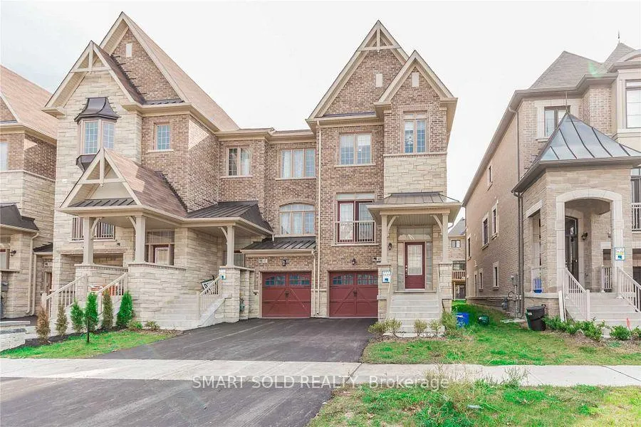 Photo 1 of 43 Farooq Boulevard, Vaughan, Vellore Village — HOMEH
