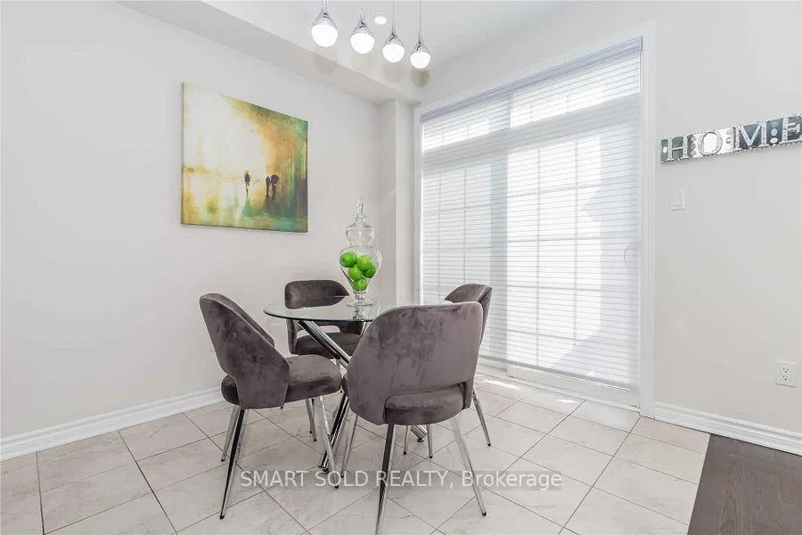 Photo 13 of 43 Farooq Boulevard, Vaughan, Vellore Village — HOMEH
