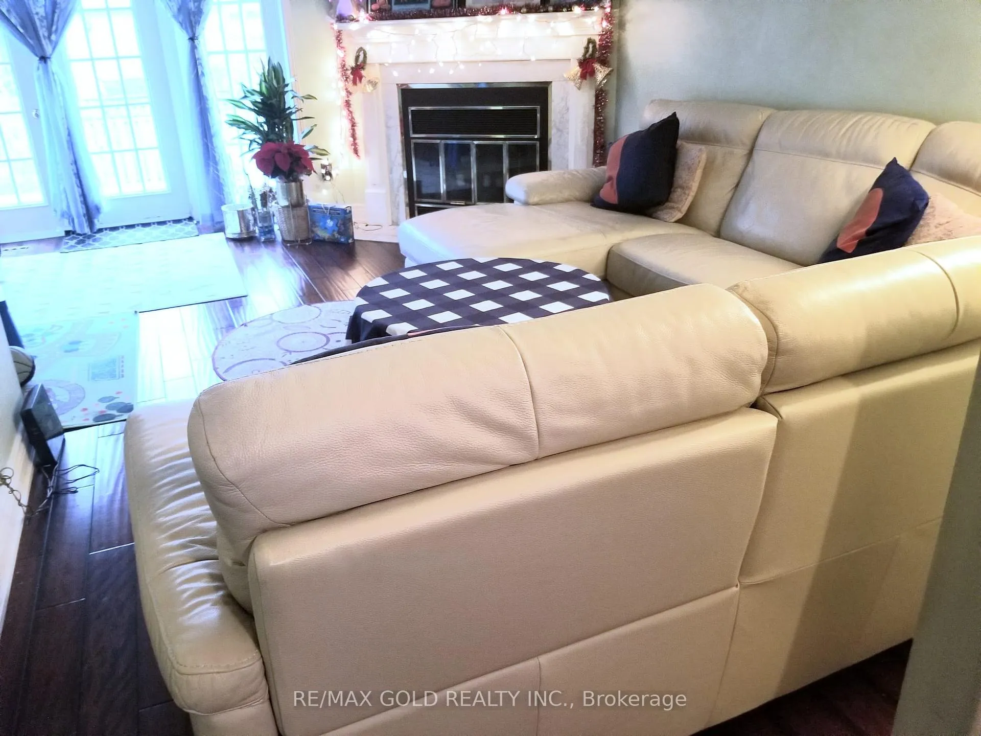 Photo 4 of 2112 Chrisdon Road, Burlington, Headon — HOMEH