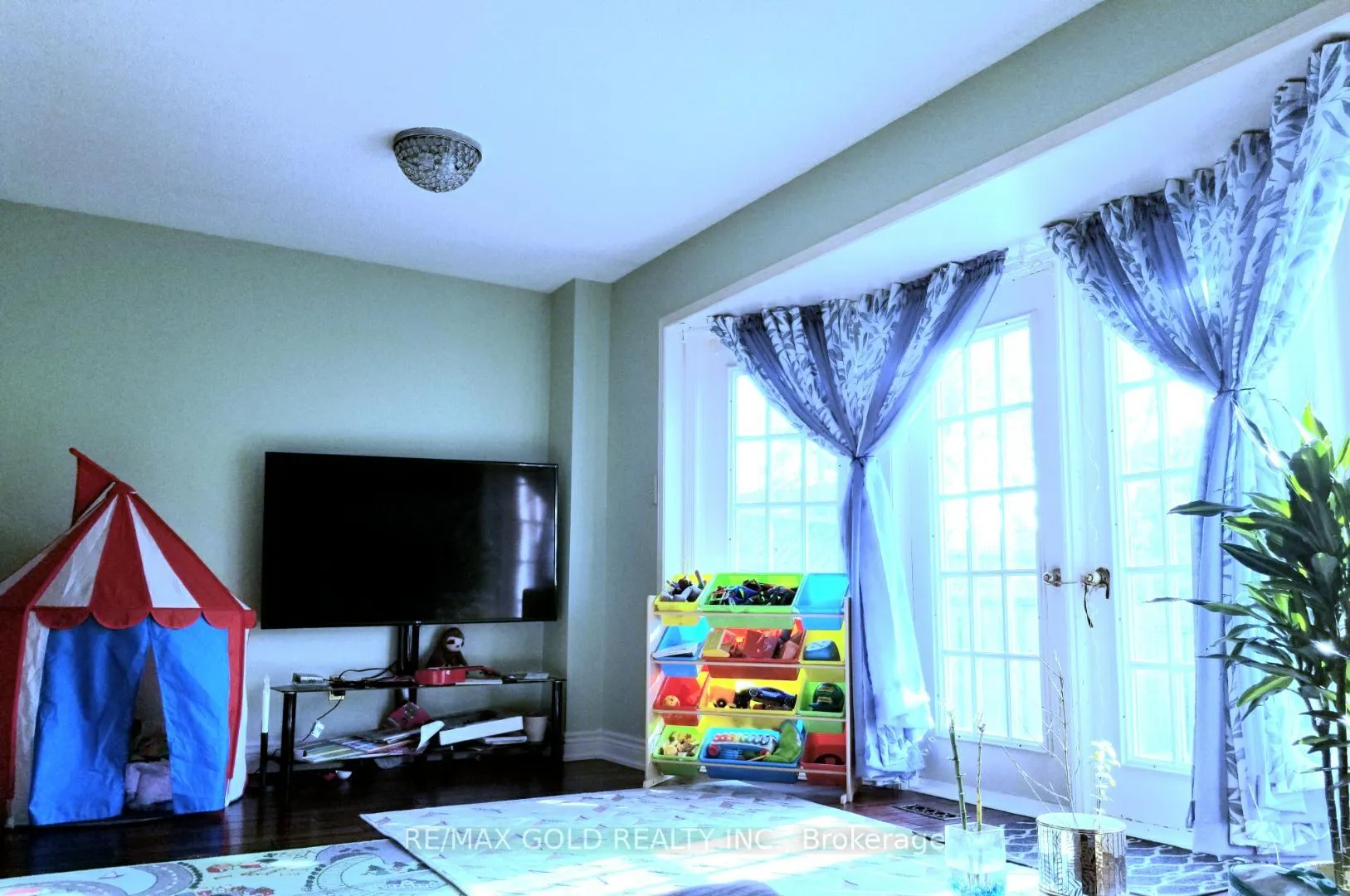 Photo 6 of 2112 Chrisdon Road, Burlington, Headon — HOMEH