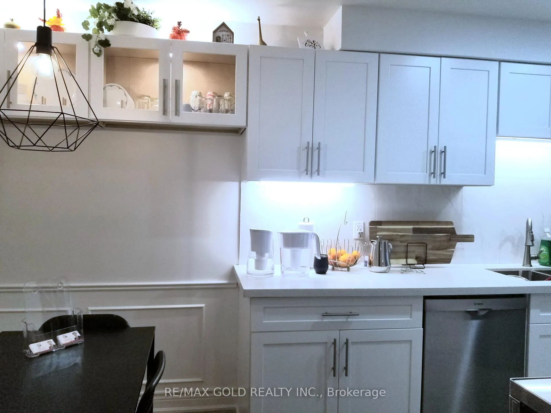 Photo 8 of 2112 Chrisdon Road, Burlington, Headon — HOMEH
