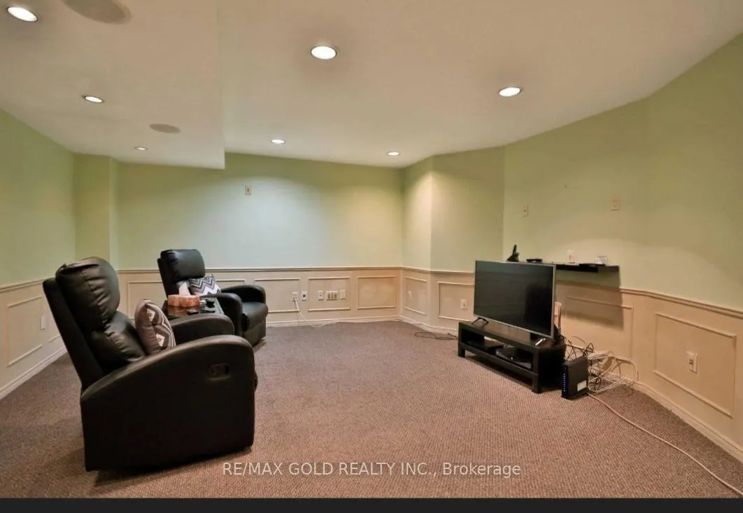 Photo 18 of 2112 Chrisdon Road, Burlington, Headon — HOMEH