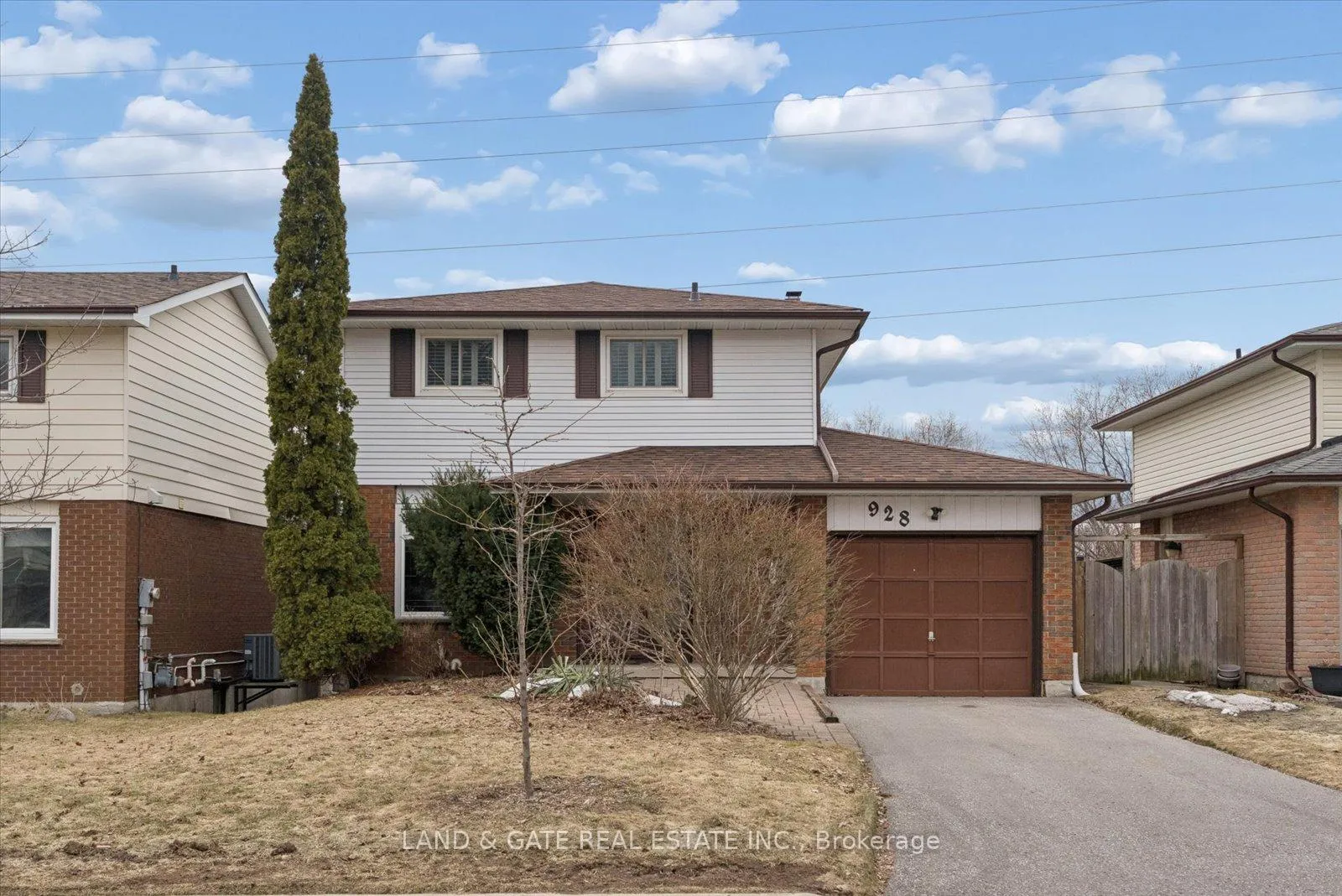 Photo 1 of 928 Downing Court, Oshawa, Centennial — HOMEH