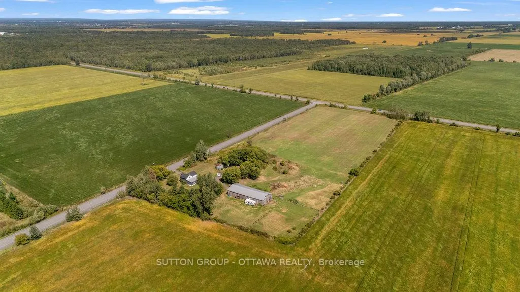 Photo 2 of 9420 Parkway Road, Ottawa, Osgoode Twp North of Reg Rd 6 — HOMEH