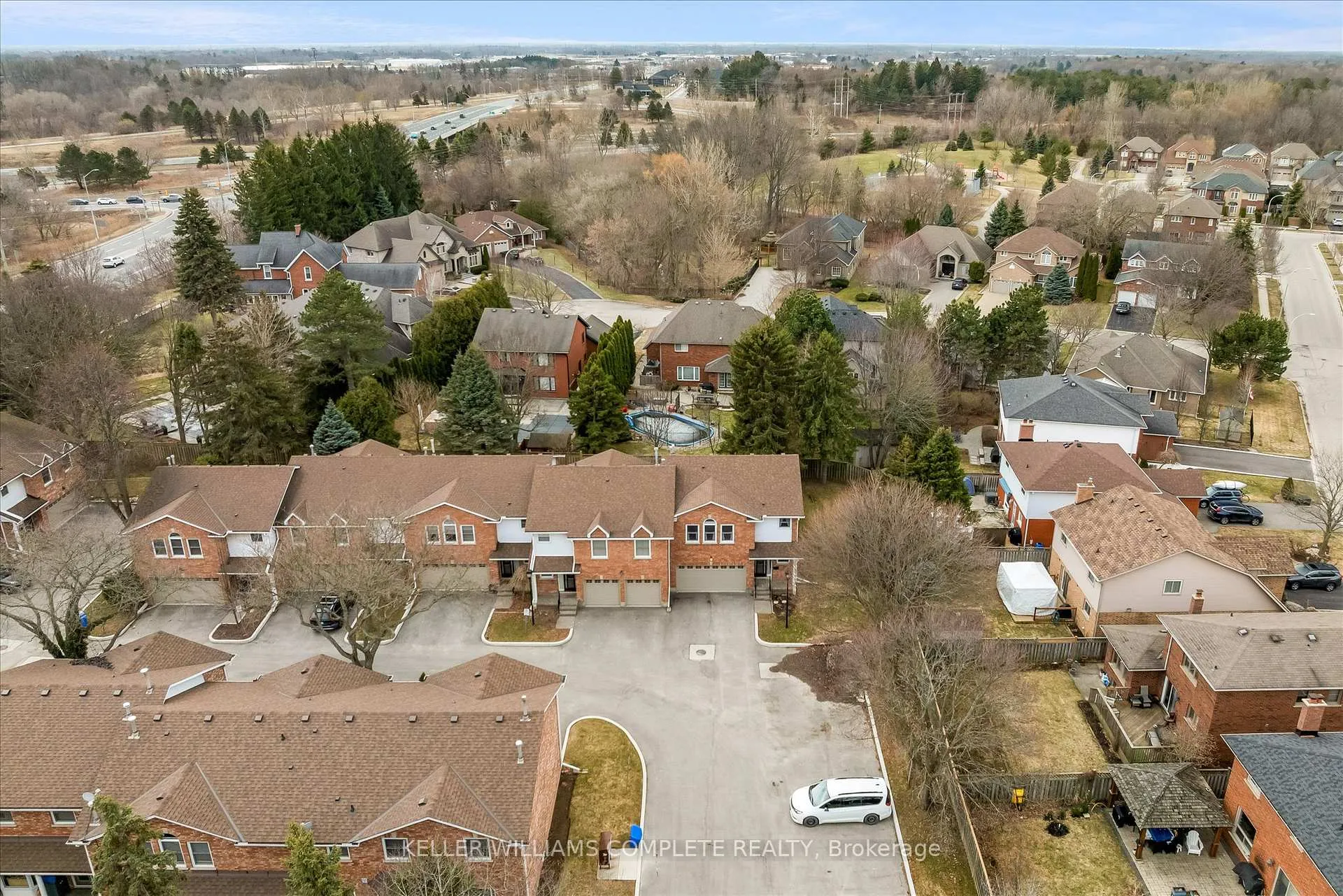 Photo 37 of Unit 1, 230 Meadowbrook Drive, Hamilton, Ancaster — HOMEH