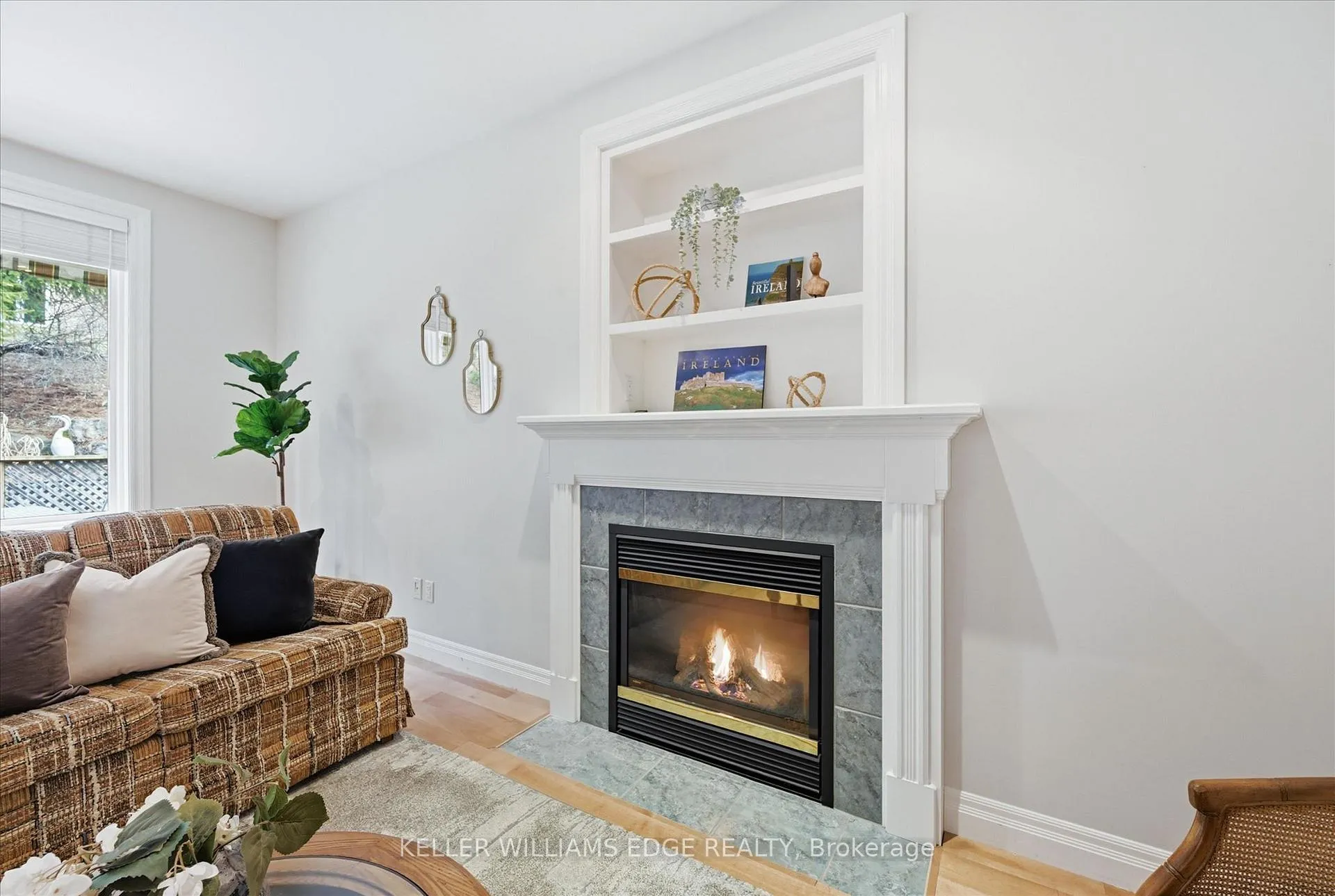 Photo 16 of 28 Wainwright Boulevard, Hamilton, Dundas — HOMEH