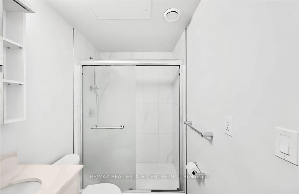 Photo 7 of Unit 1305, 60 Frederick Street, Kitchener — HOMEH