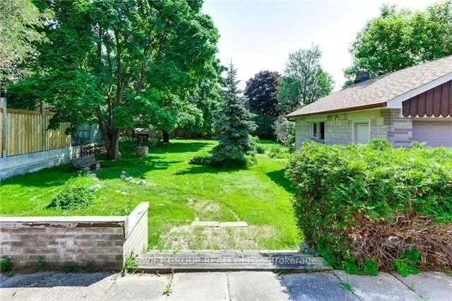 Photo 11 of 141 Kitchener Road, Scarborough, West Hill — HOMEH