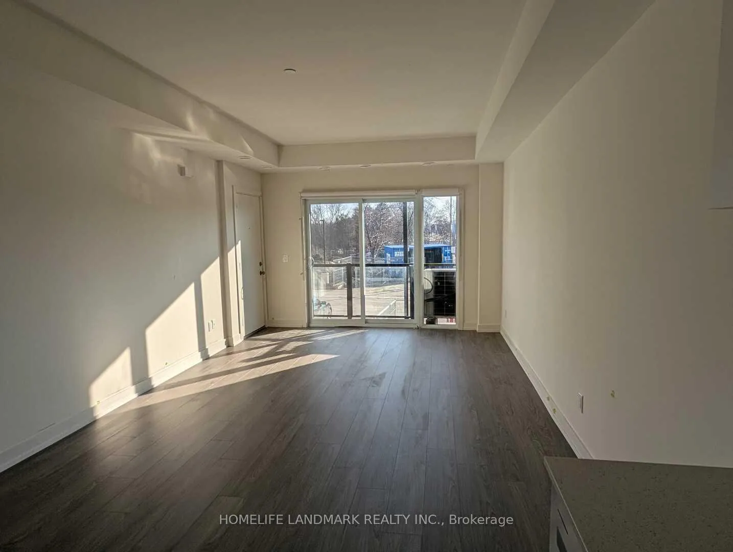 Photo 3 of Unit 203B, 16 Melbourbe Avenue, St. Catharines, E. Chester — HOMEH