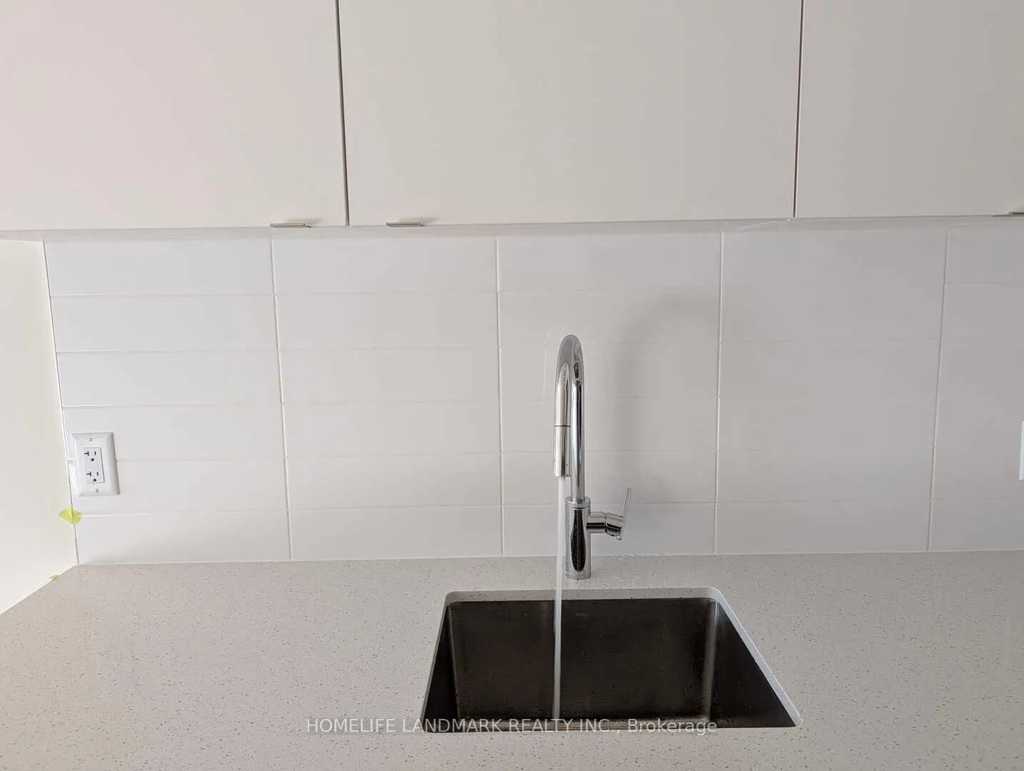 Photo 8 of Unit 203B, 16 Melbourbe Avenue, St. Catharines, E. Chester — HOMEH