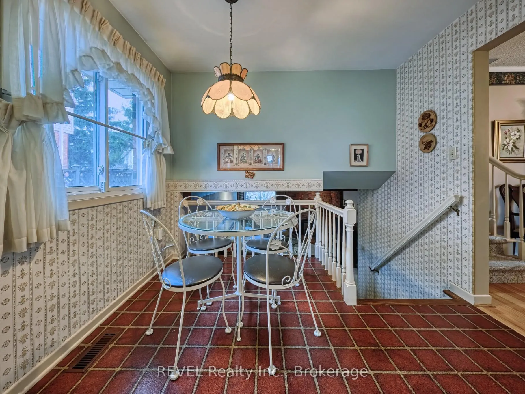 Photo 18 of 31 Cole Farm Boulevard, St. Catharines, Port Dalhousie — HOMEH