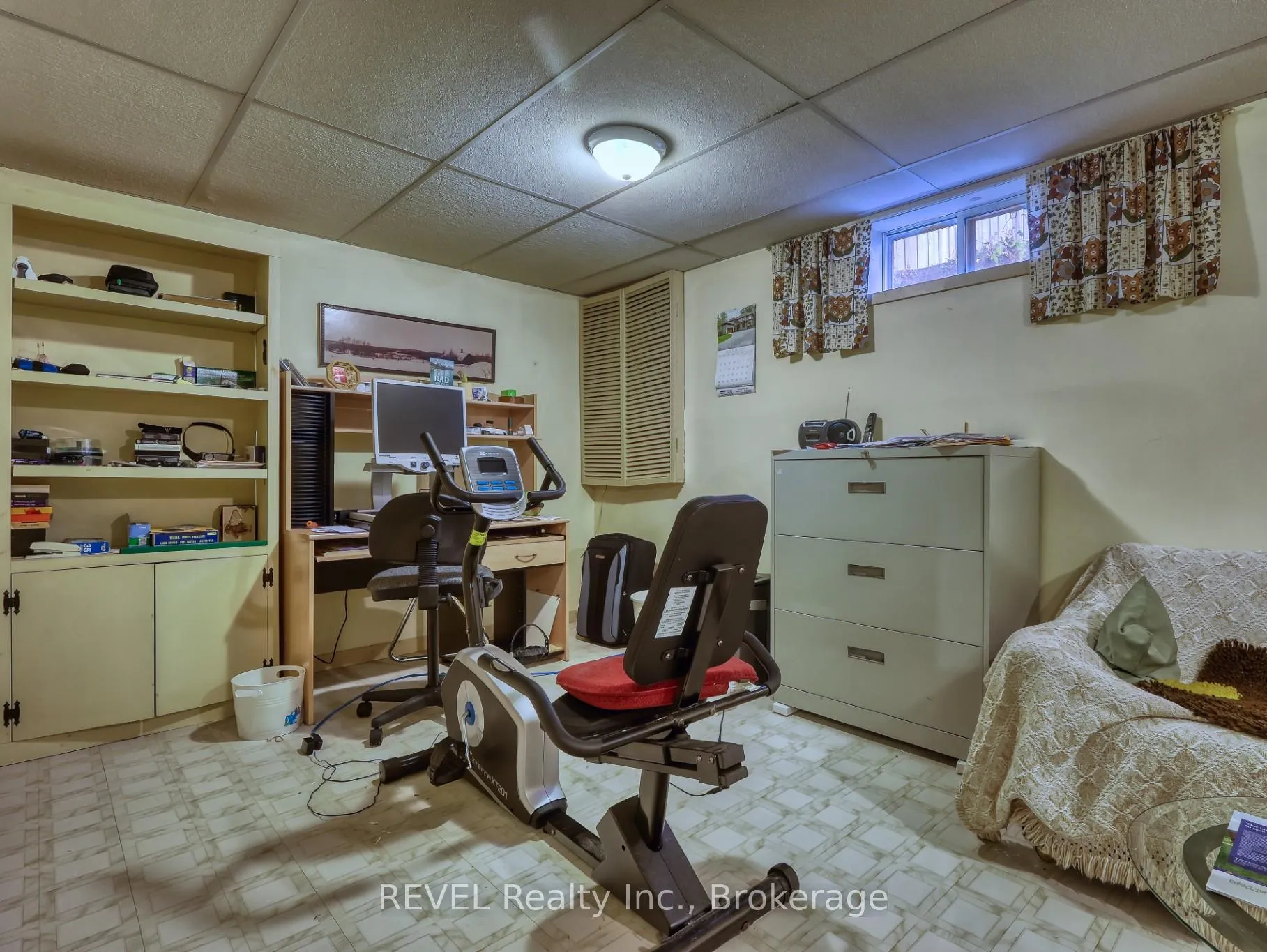 Photo 26 of 31 Cole Farm Boulevard, St. Catharines, Port Dalhousie — HOMEH