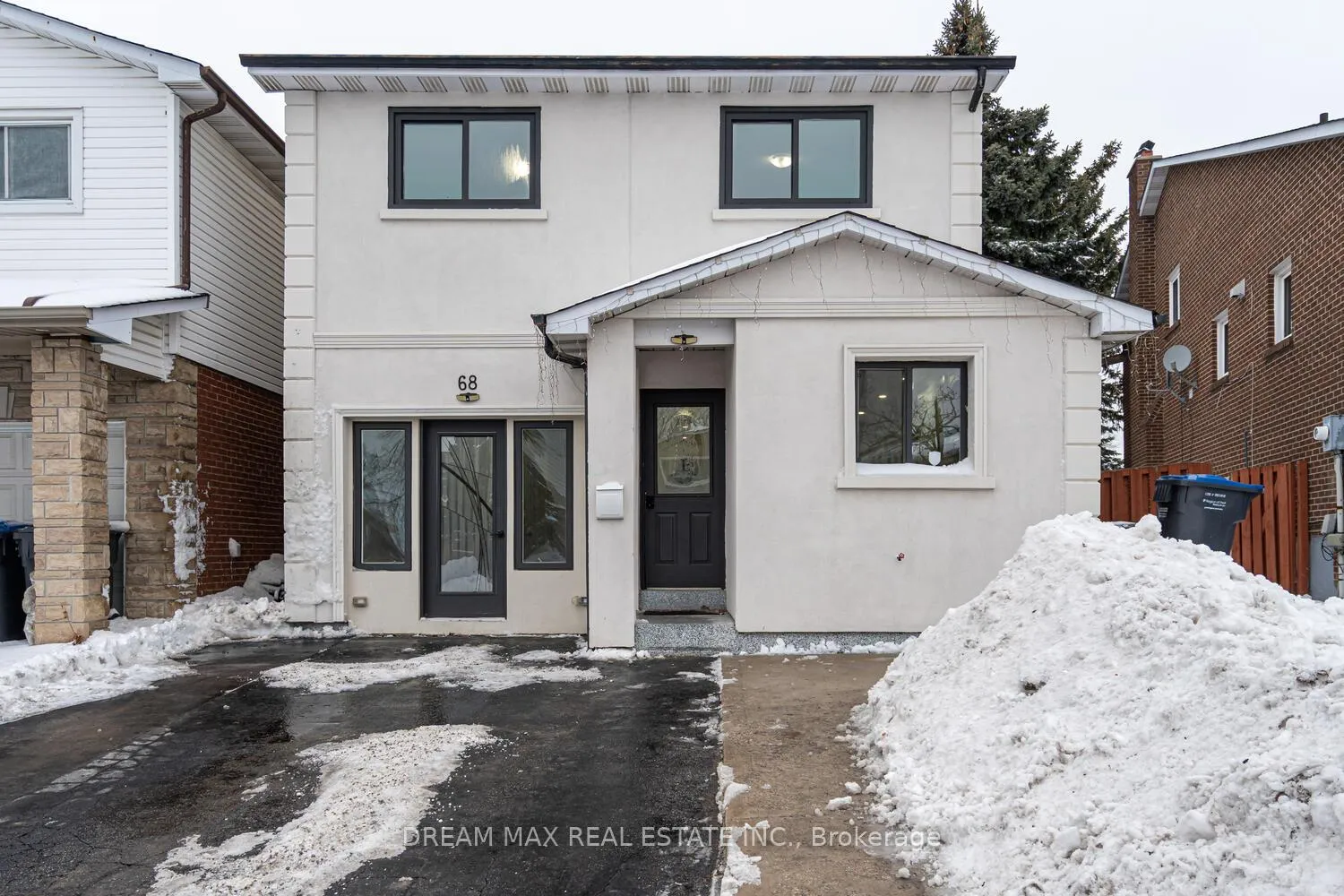 Photo 2 of 68 Winterfold Drive, Brampton, Madoc — HOMEH