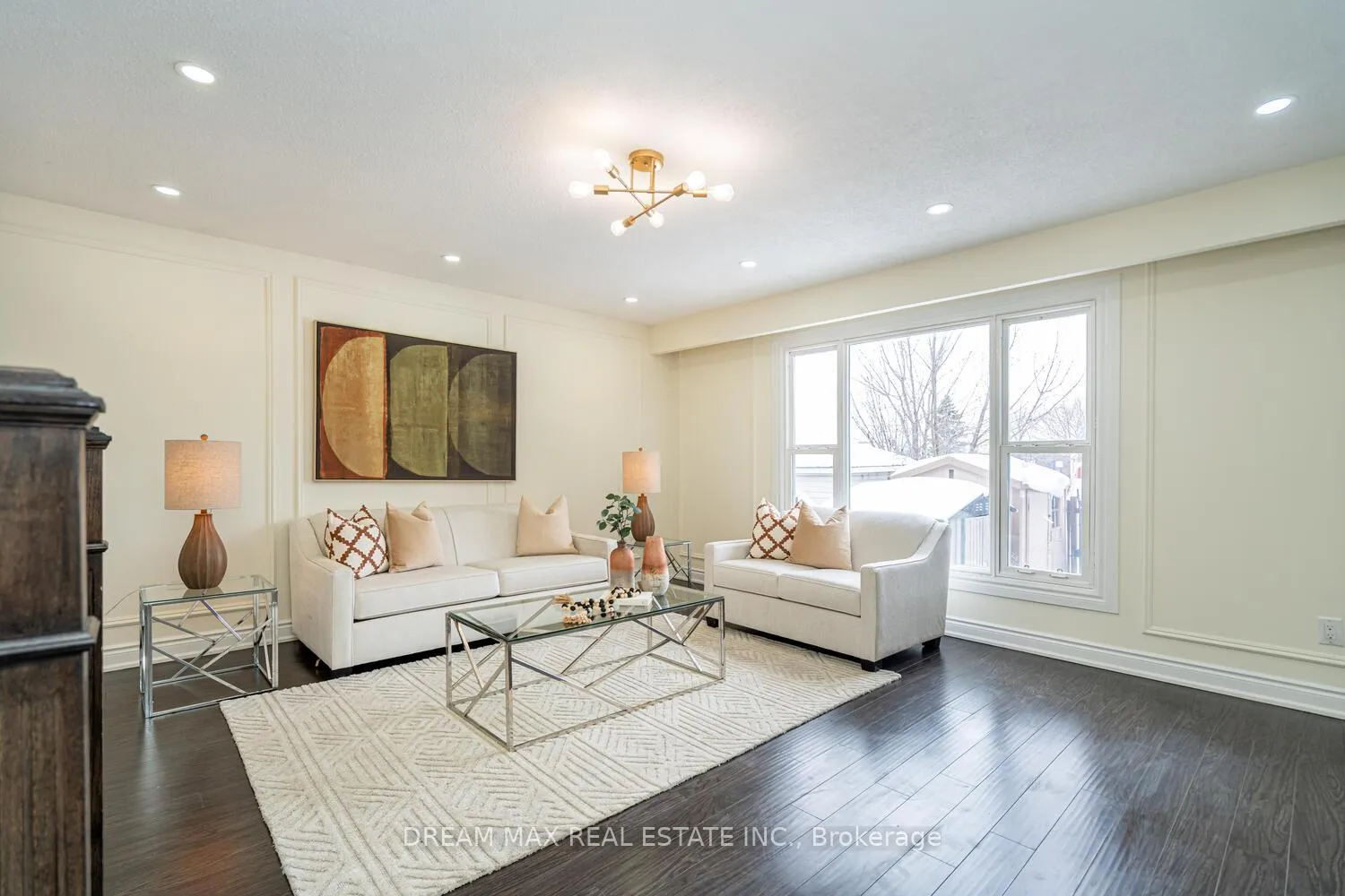 Photo 19 of 68 Winterfold Drive, Brampton, Madoc — HOMEH
