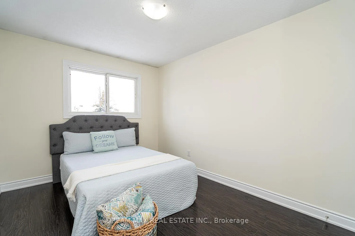 Photo 34 of 68 Winterfold Drive, Brampton, Madoc — HOMEH