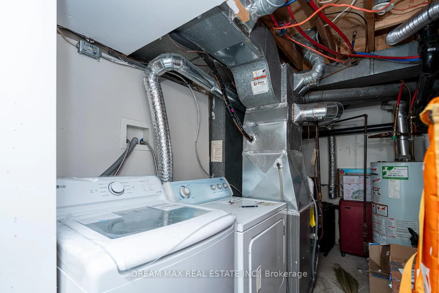Photo 44 of 68 Winterfold Drive, Brampton, Madoc — HOMEH