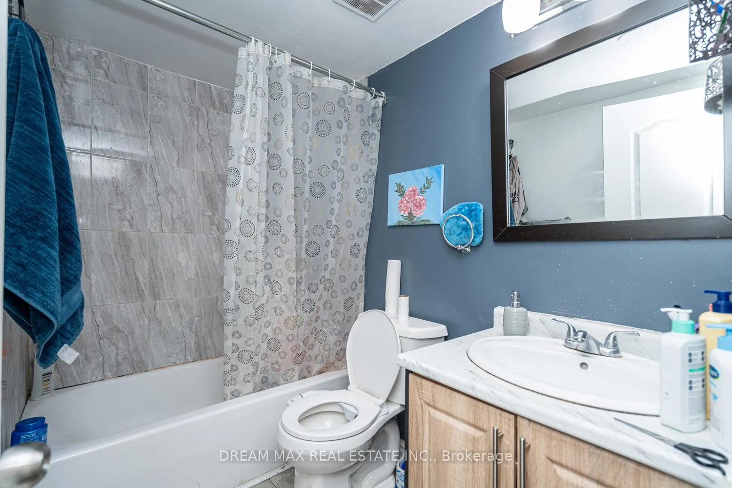 Photo 45 of 68 Winterfold Drive, Brampton, Madoc — HOMEH