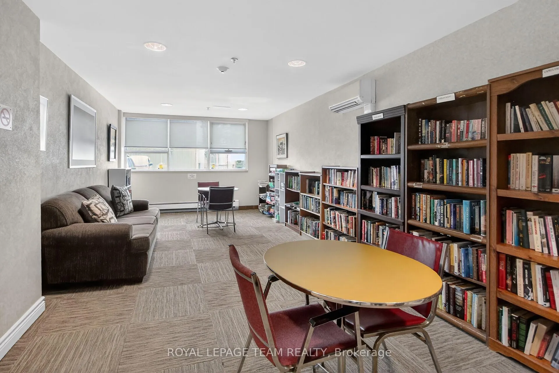 Photo 30 of Unit 606, 555 Brittany Drive, Ottawa, Viscount Alexander Park — HOMEH