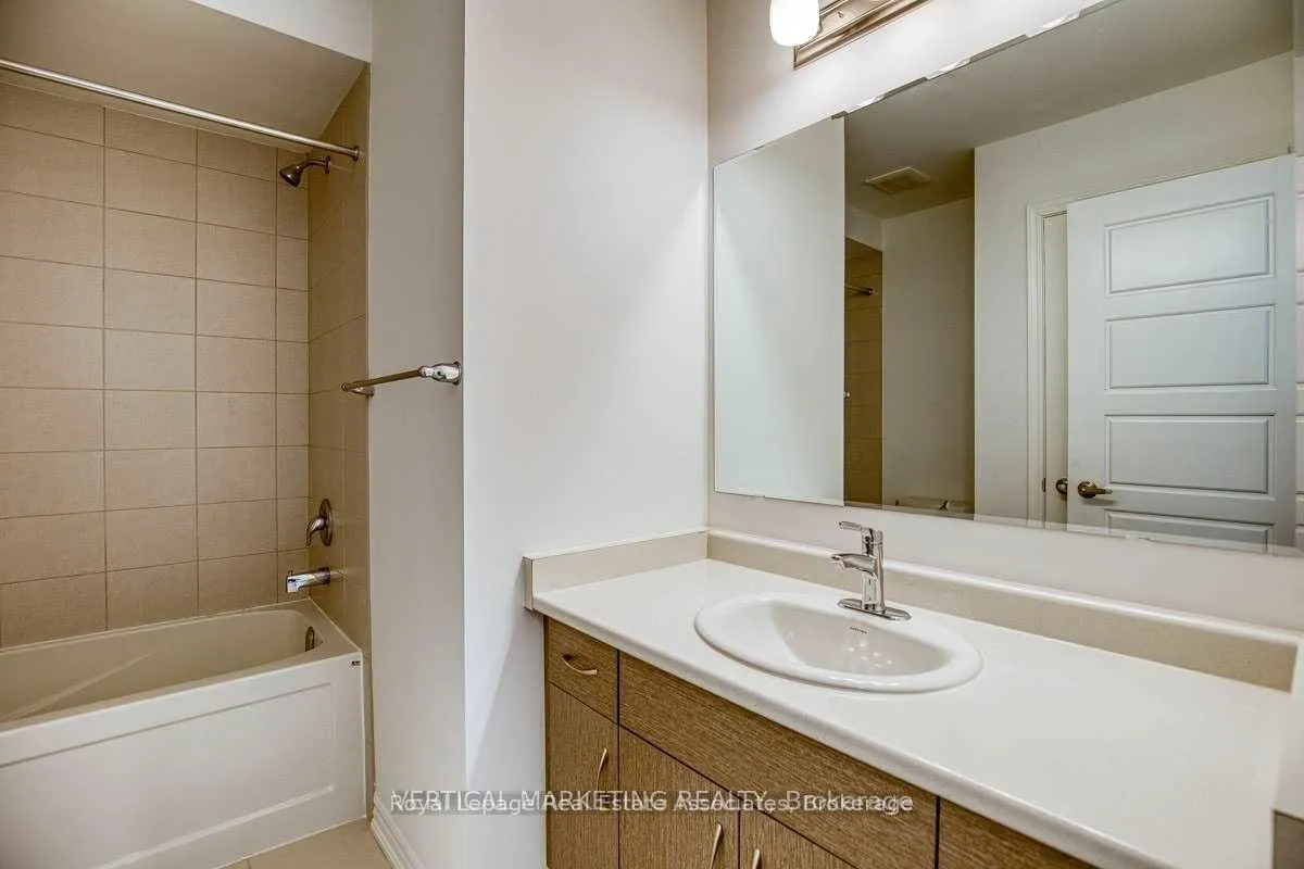 Photo 11 of 47 Routley Street, Kitchener, Trussler — HOMEH