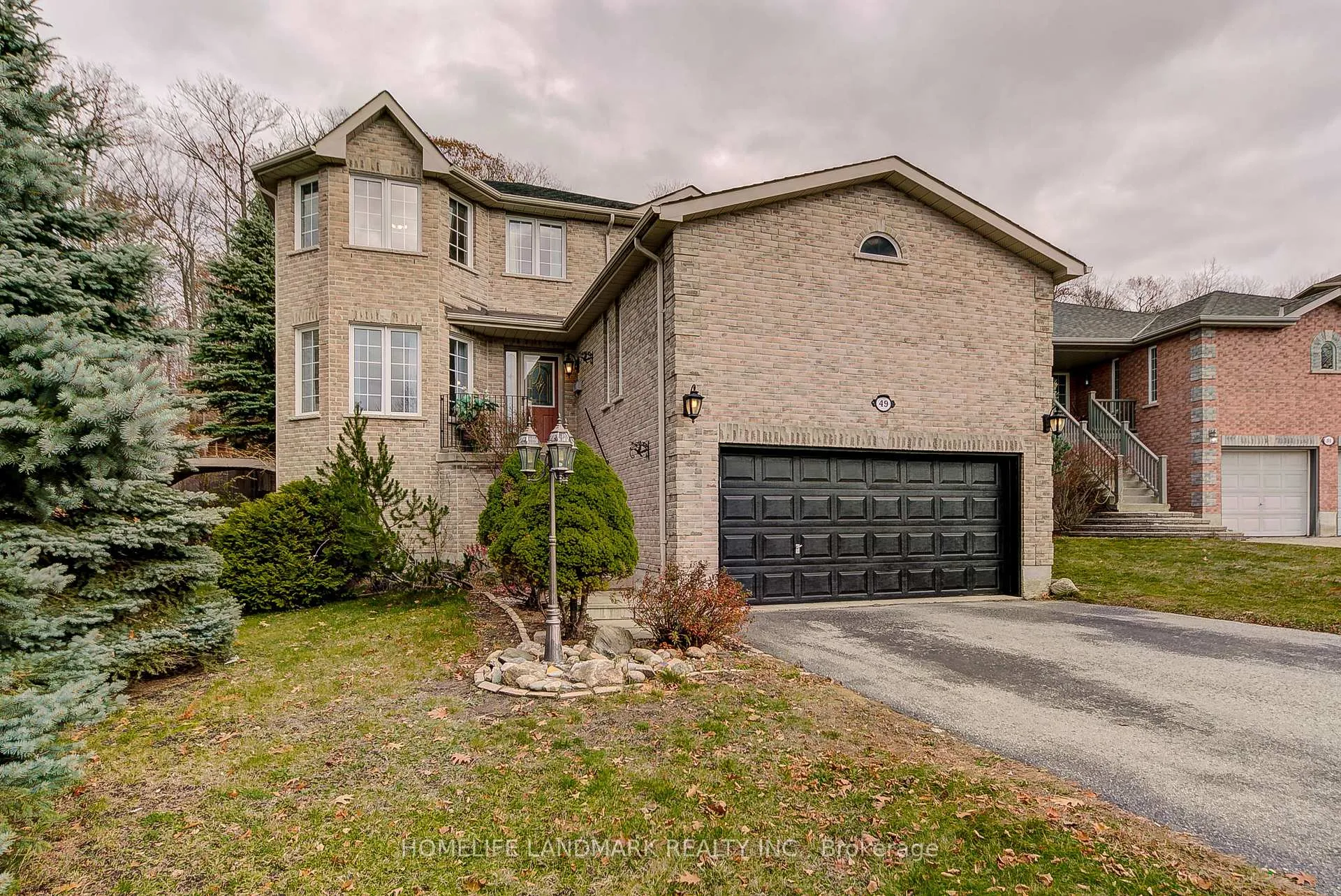 Photo 3 of 49 Eaglestone Lane, Barrie, Ardagh — HOMEH