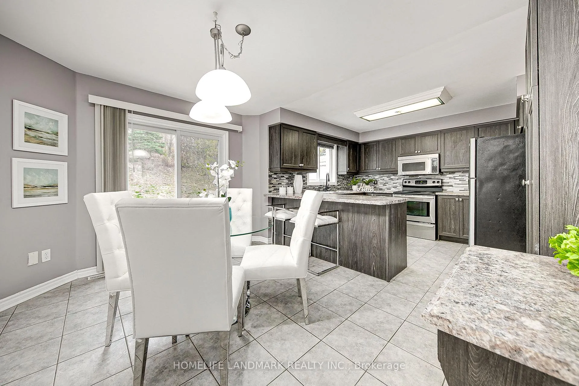 Photo 11 of 49 Eaglestone Lane, Barrie, Ardagh — HOMEH