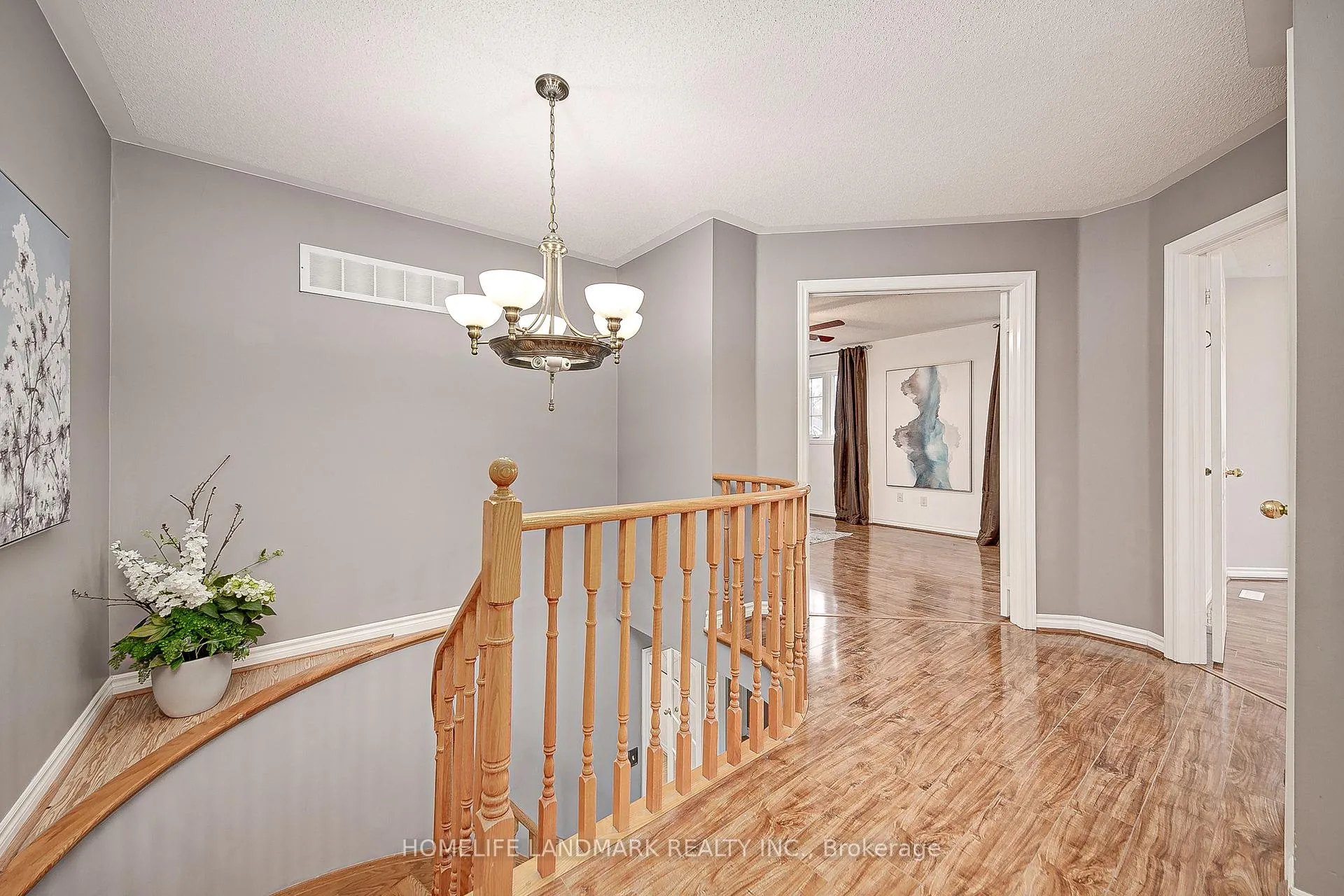 Photo 17 of 49 Eaglestone Lane, Barrie, Ardagh — HOMEH