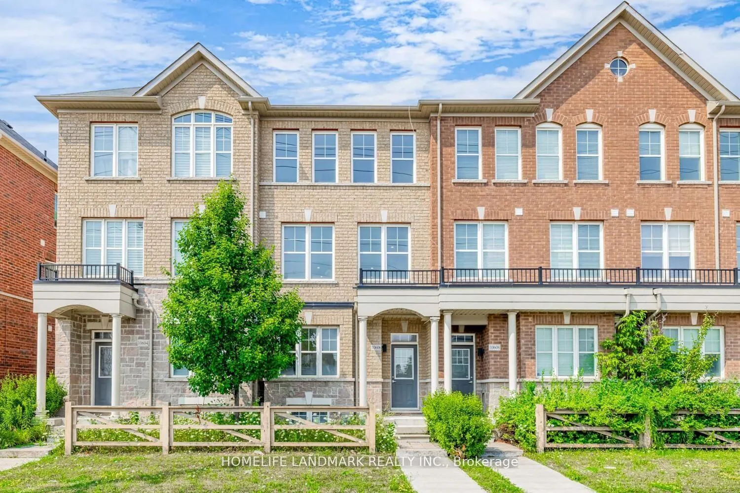 Photo 1 of 10606 Bathurst Street, Vaughan, Patterson — HOMEH
