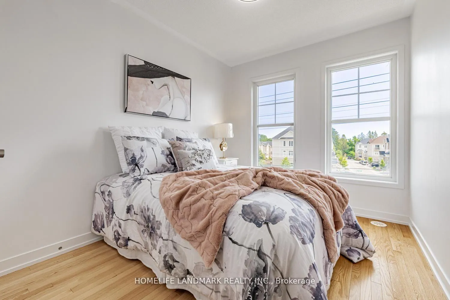 Photo 13 of 10606 Bathurst Street, Vaughan, Patterson — HOMEH