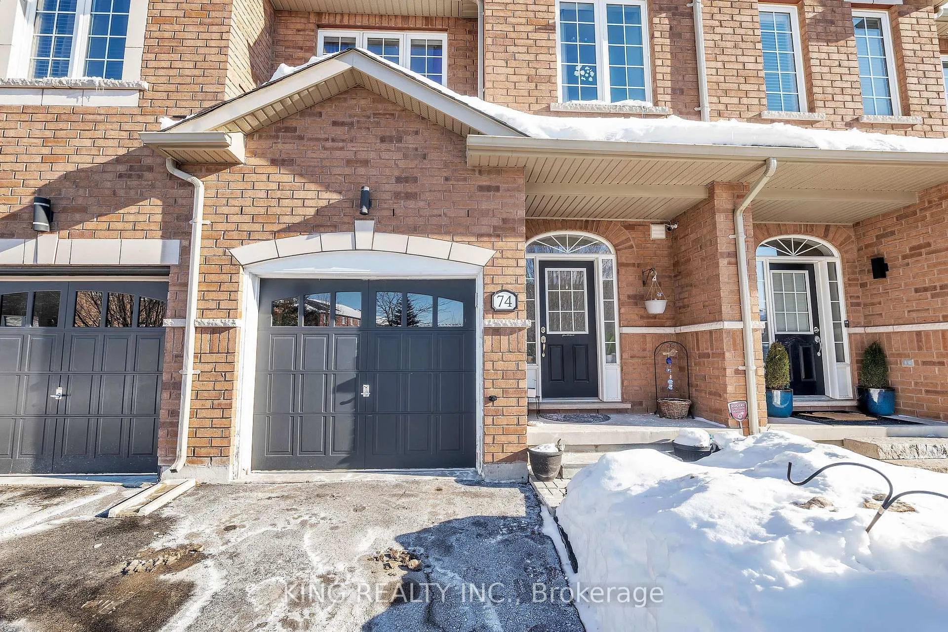Photo 2 of Unit 74, 651 Farmstead Drive, Milton, Willmott — HOMEH