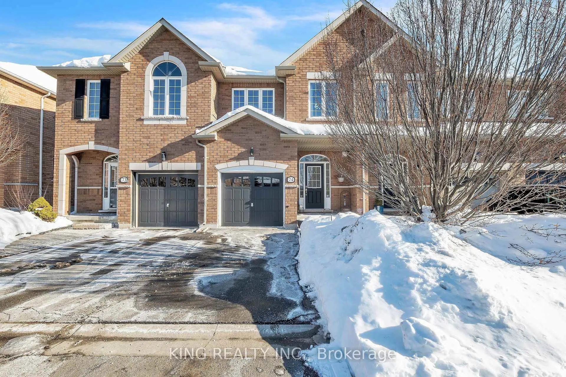 Photo 3 of Unit 74, 651 Farmstead Drive, Milton, Willmott — HOMEH