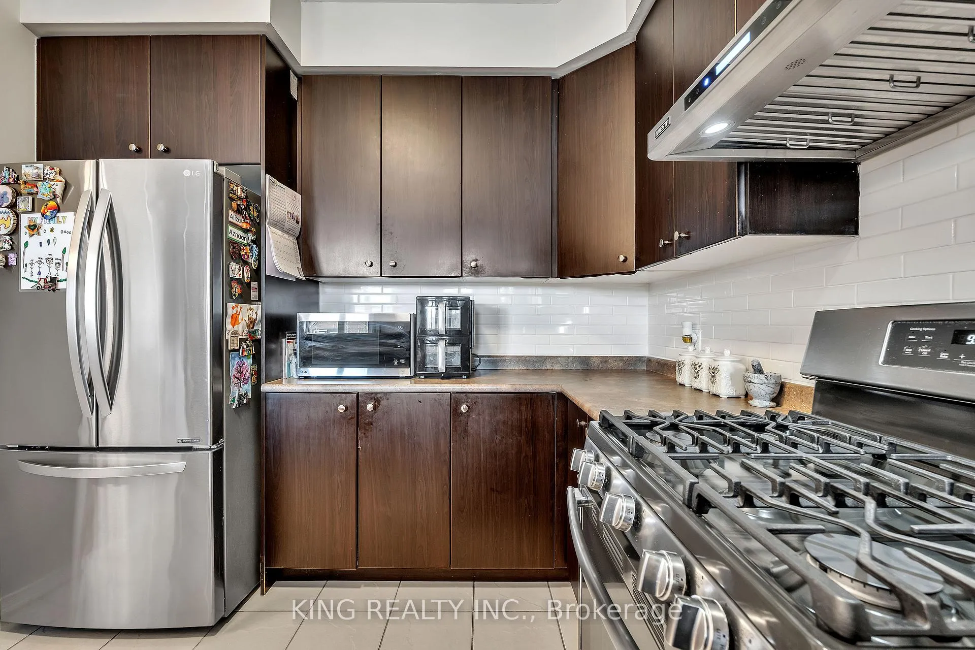 Photo 11 of Unit 74, 651 Farmstead Drive, Milton, Willmott — HOMEH