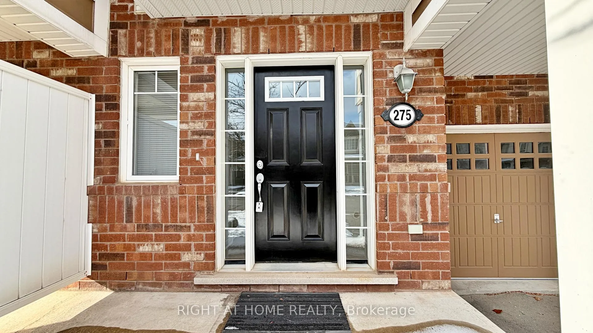Photo 6 of 275 Woodley Crescent, Milton, Willmott — HOMEH