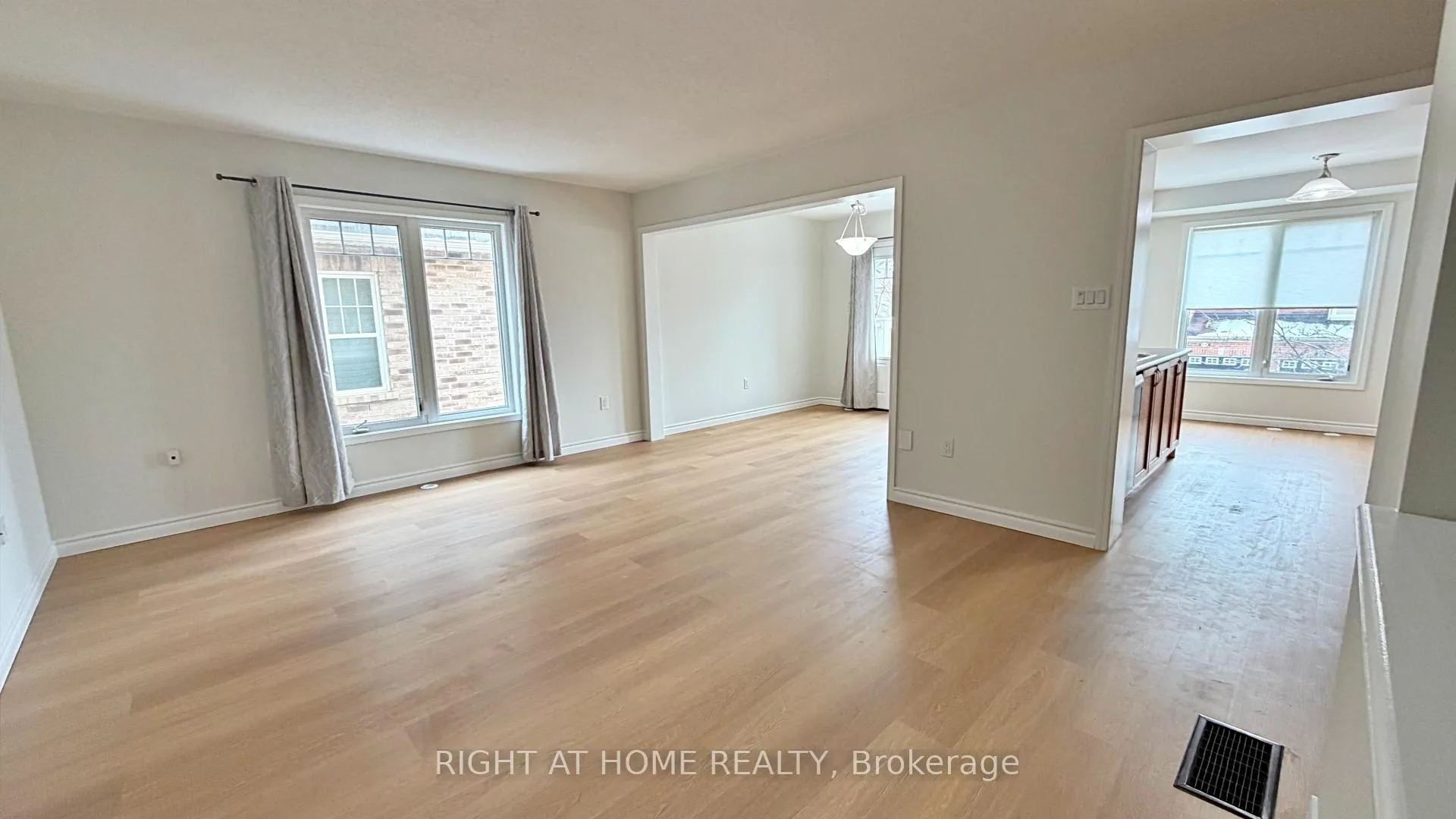Photo 14 of 275 Woodley Crescent, Milton, Willmott — HOMEH
