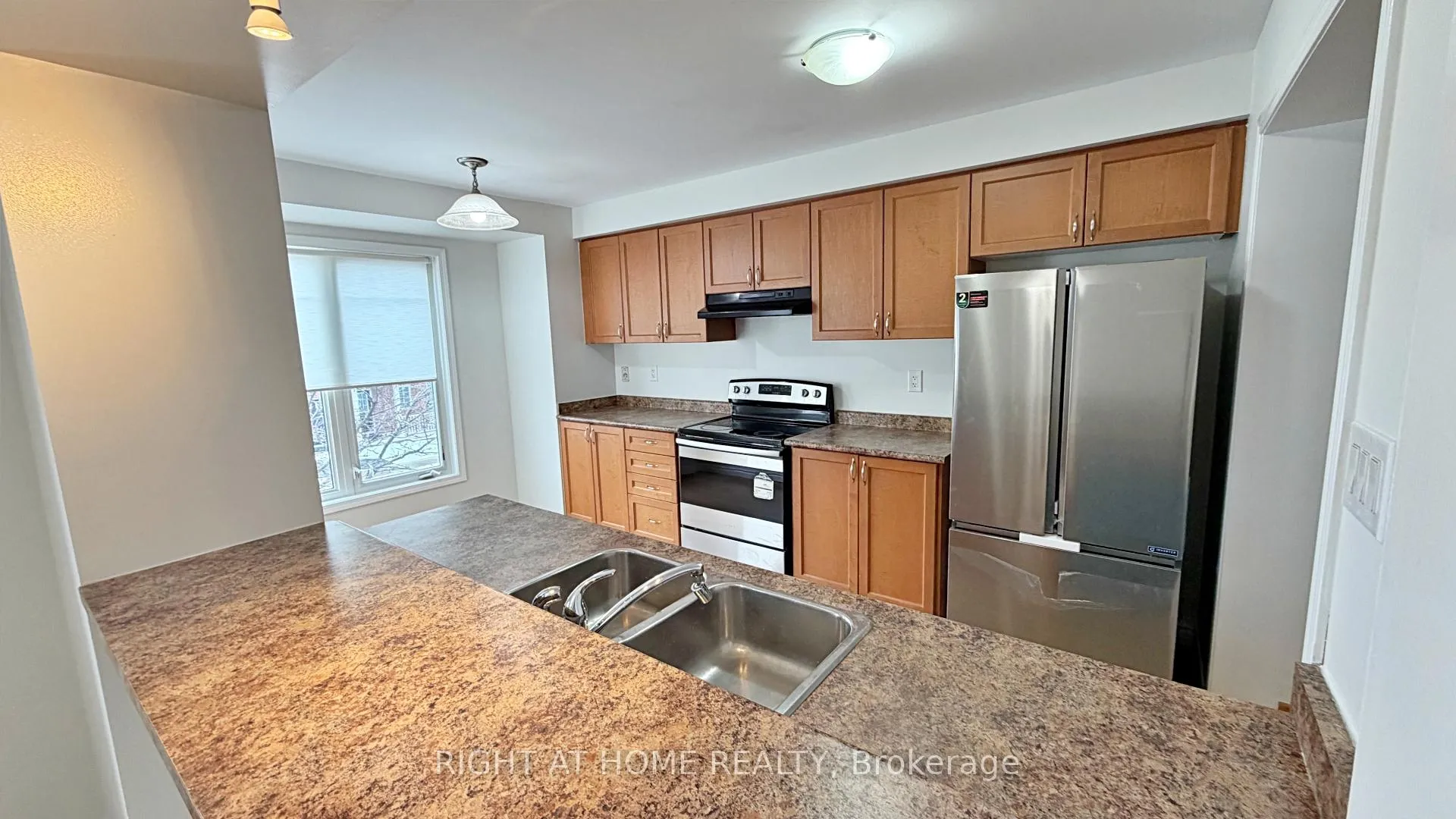 Photo 18 of 275 Woodley Crescent, Milton, Willmott — HOMEH