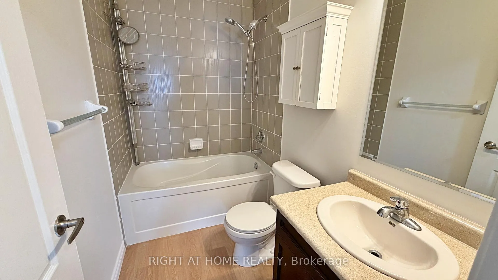 Photo 32 of 275 Woodley Crescent, Milton, Willmott — HOMEH