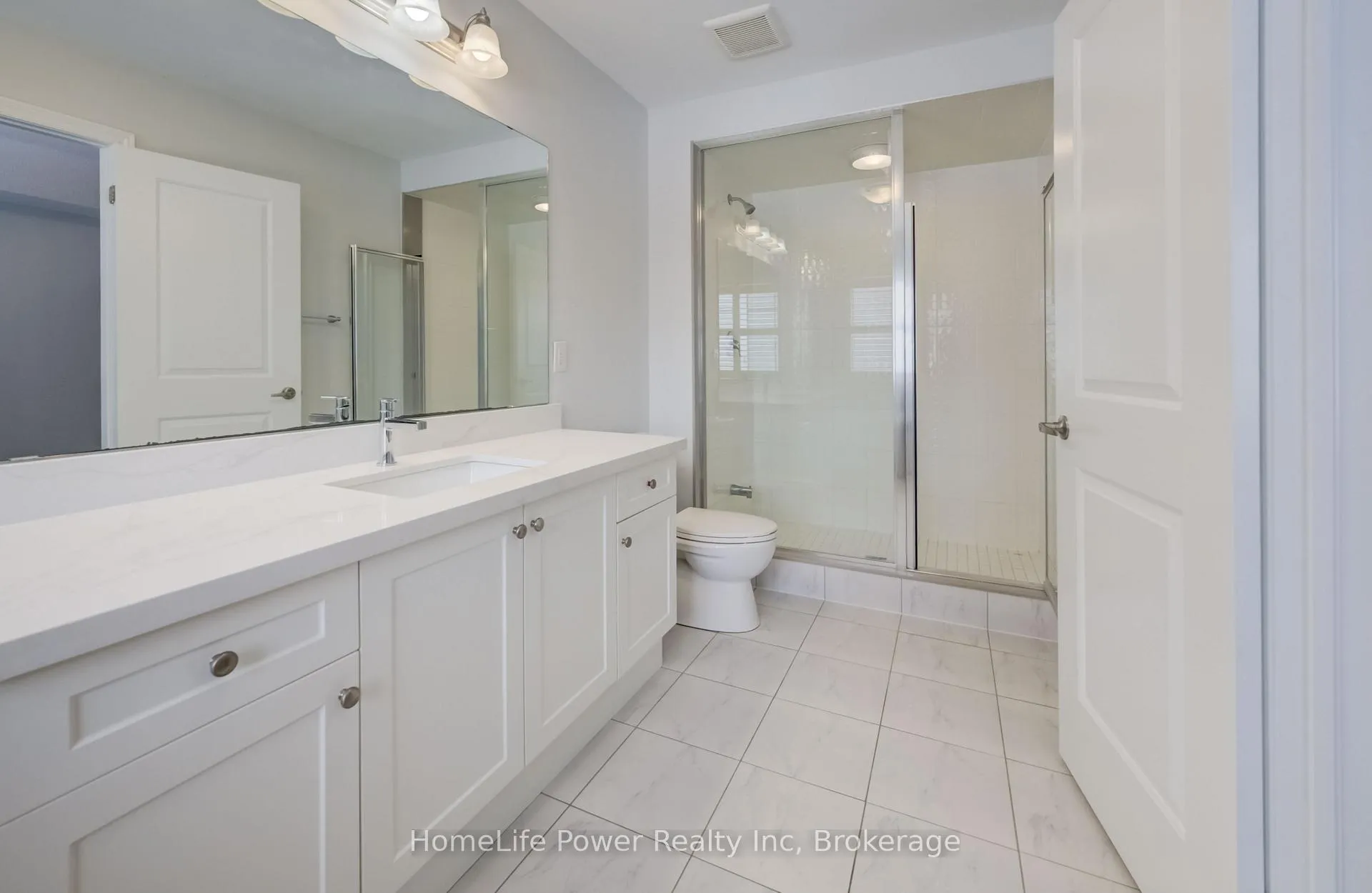 Photo 25 of 56 Reistwood Drive, Kitchener — HOMEH