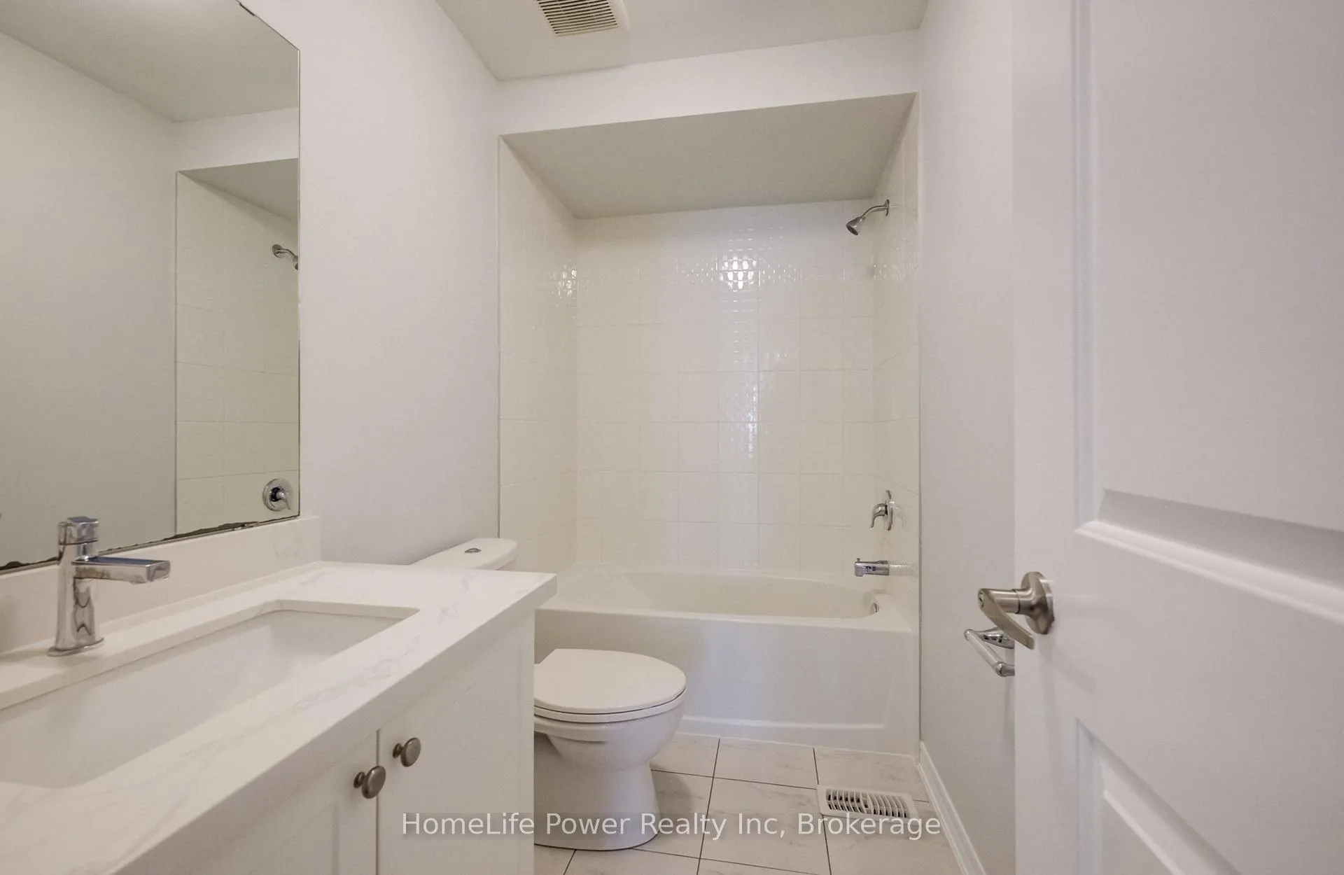 Photo 27 of 56 Reistwood Drive, Kitchener — HOMEH