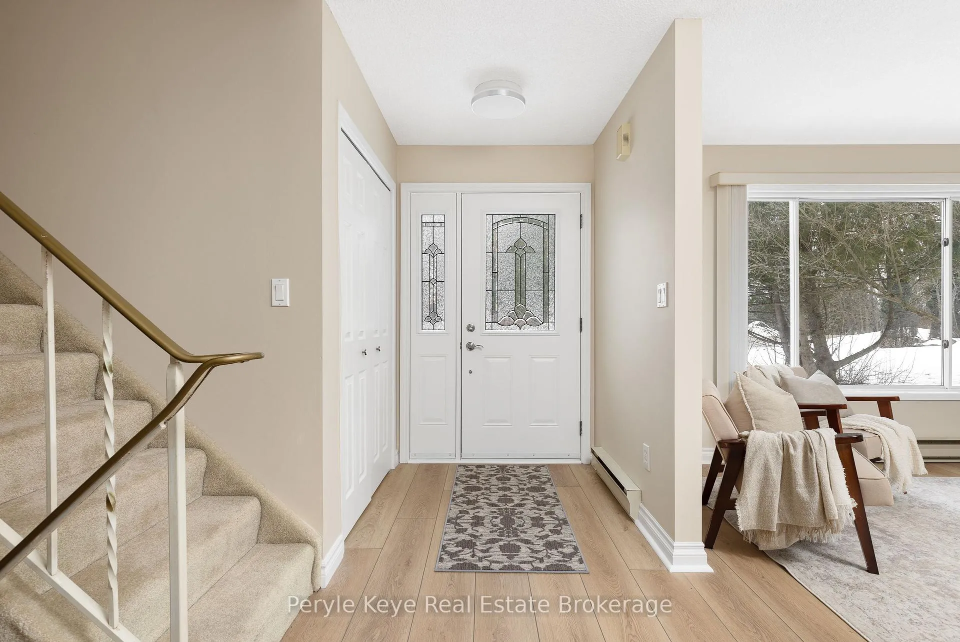Photo 5 of 26 Westvale Drive, Bracebridge, Monck (Bracebridge) — HOMEH